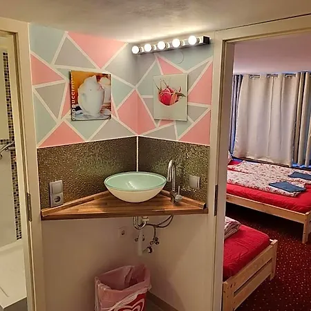 Hostel Hamburg-3